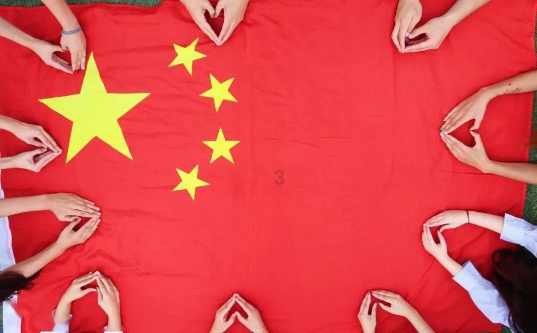 摇滚乐团的装扮