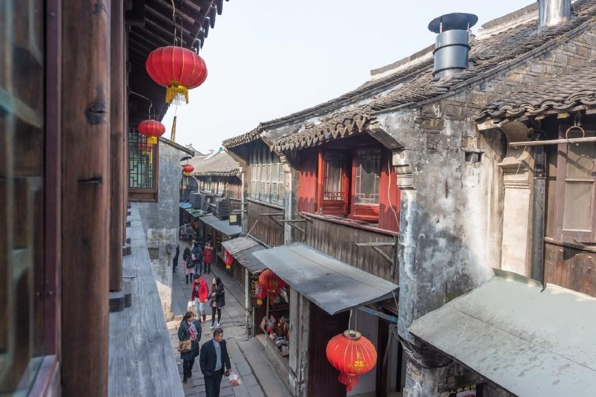 中国浓香700年！泸州老窖携手成龙致敬